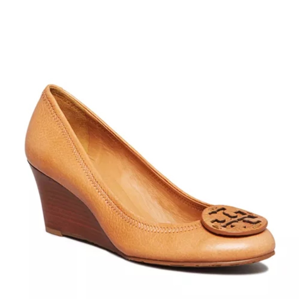 EUC Tory Burch 'Sally' Closed Toe Wedge Pumps / size 7.5